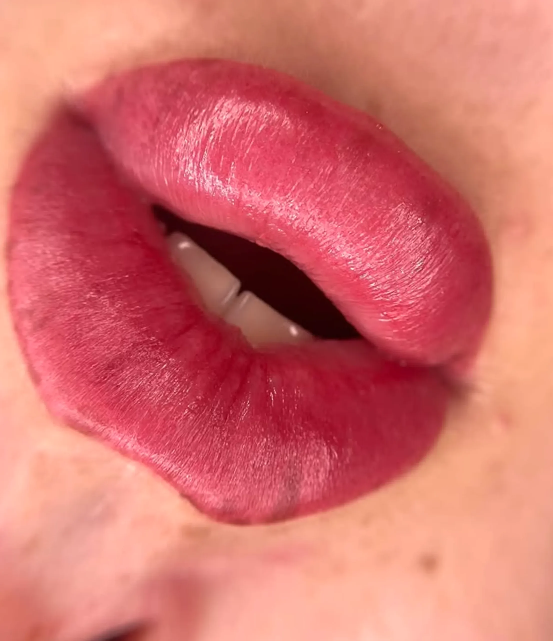 Skip Lip Blush Touch-Up
